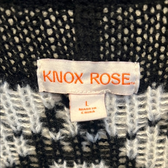 Knox Rose Black and White Cardigan Sweater - Picture 2 of 3
